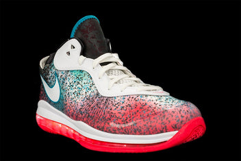 NIKE LEBRON 8 V/2 LOW