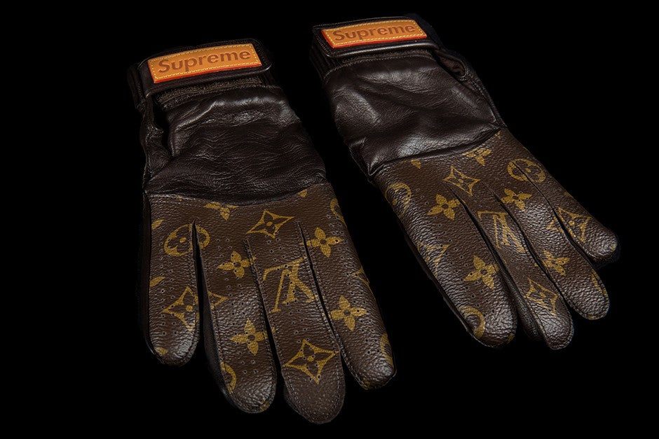 LOUIS VUITTON x Supreme Monogram Men's Baseball Gloves Brown Leather LV  Logo