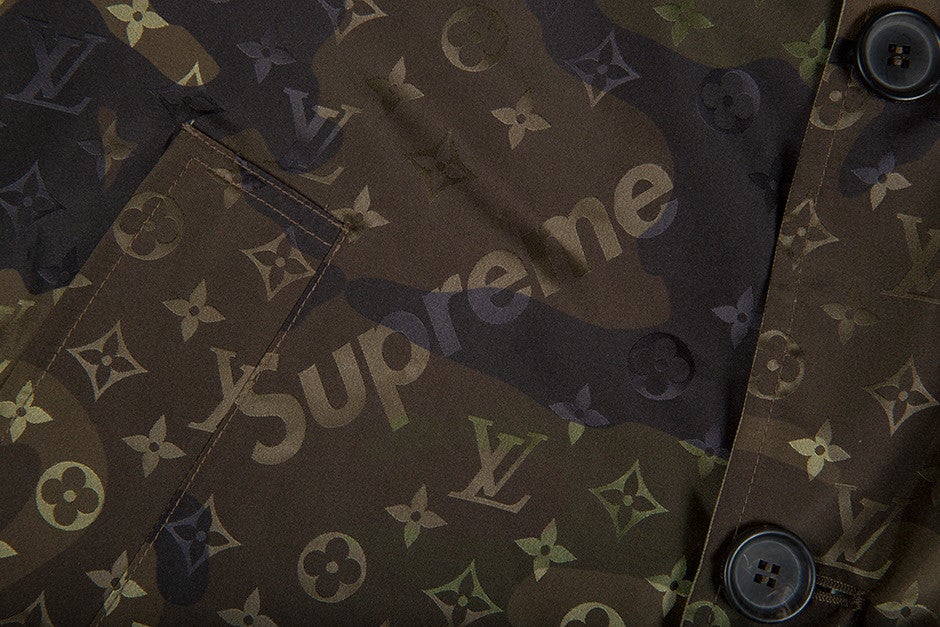 LOUIS VUITTON/SUPREME TRENCH COAT