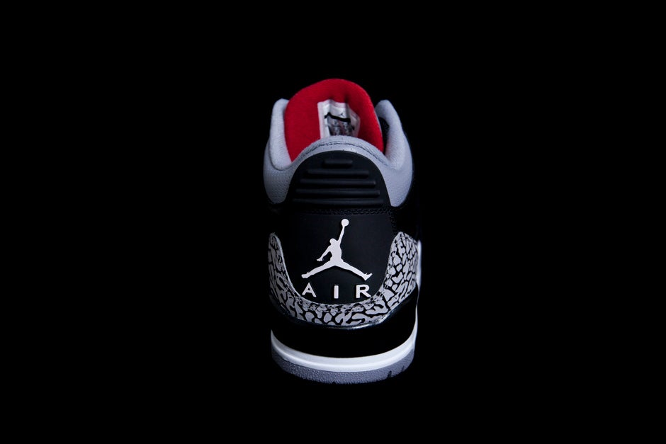 AIR JORDAN 3 RETRO 2011