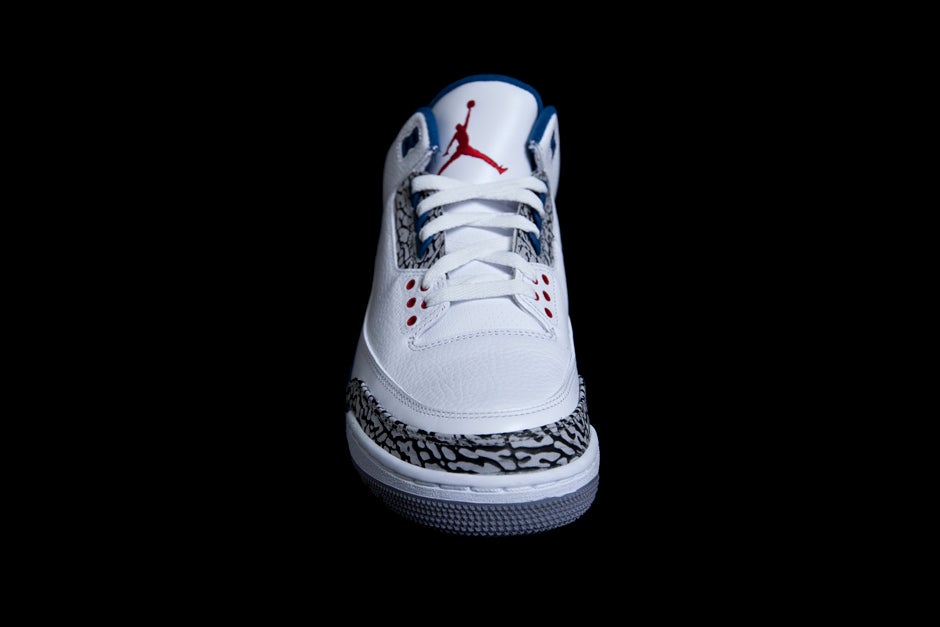 AIR JORDAN 3 RETRO 2011