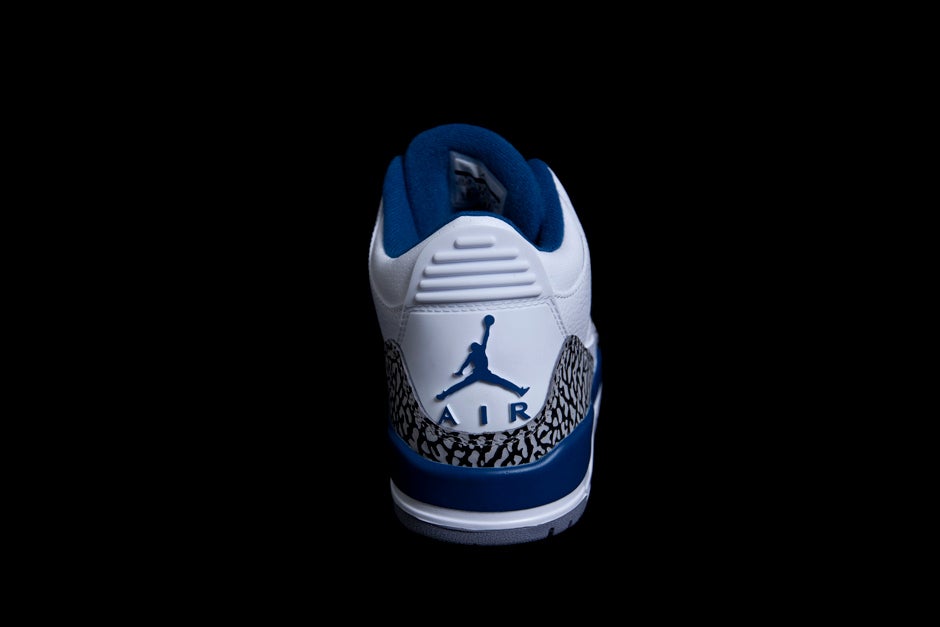 AIR JORDAN 3 RETRO 2011