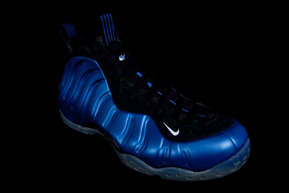 NIKE AIR FOAMPOSITE ONE