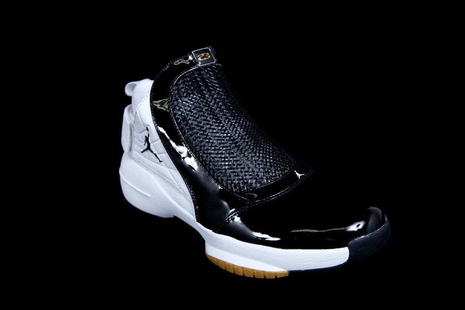 AIR JORDAN XIX