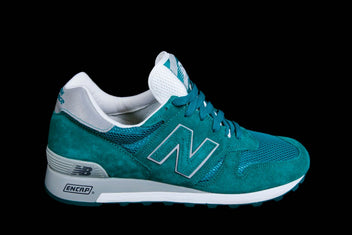 NEW BALANCE M1300AR2