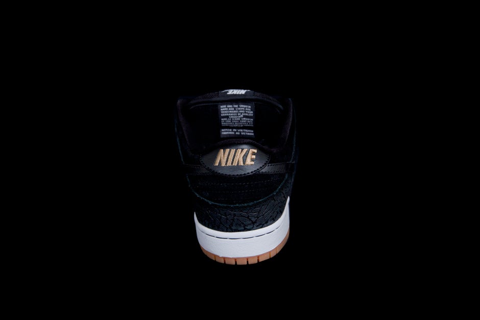 NIKE DUNK LOW PREMIUM SB QS