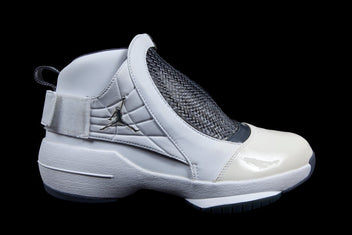 AIR JORDAN XIX