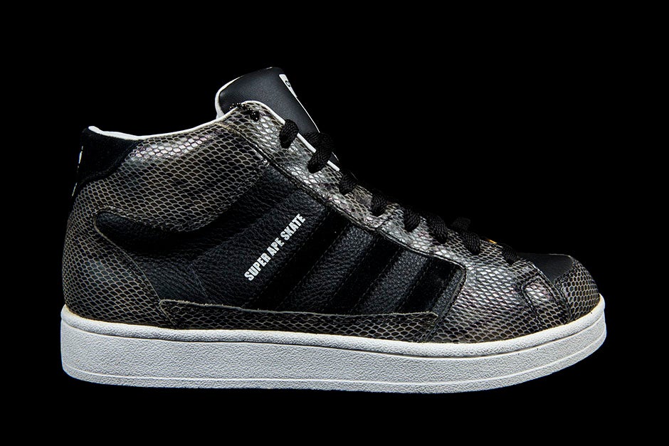 ADIDAS X BAPE SUPER APE SKATE