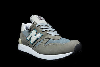 NEW BALANCE M1300JP2