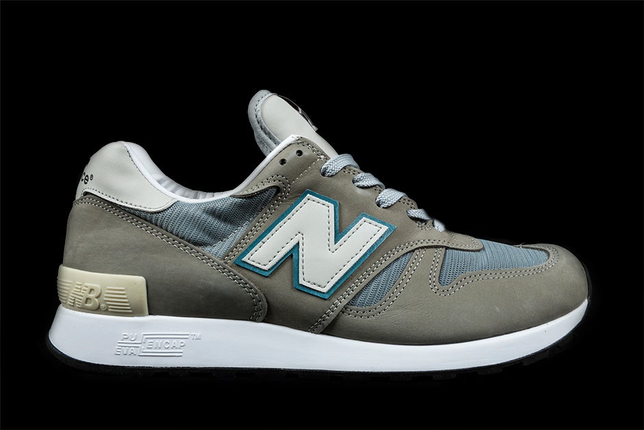 NEW BALANCE M1300JP2