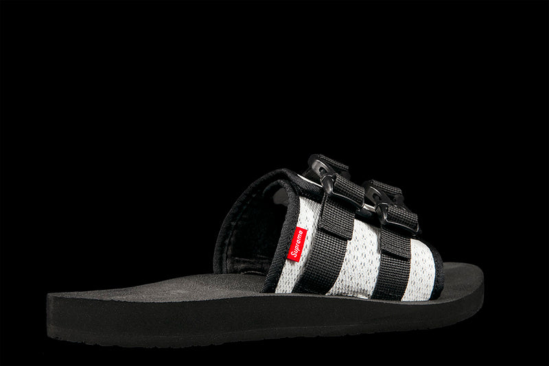 SUPREME THE NORTH FACE TREKKING SANDAL