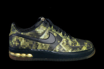 NIKE AIR FORCE 1 SUPREME MAX AIR