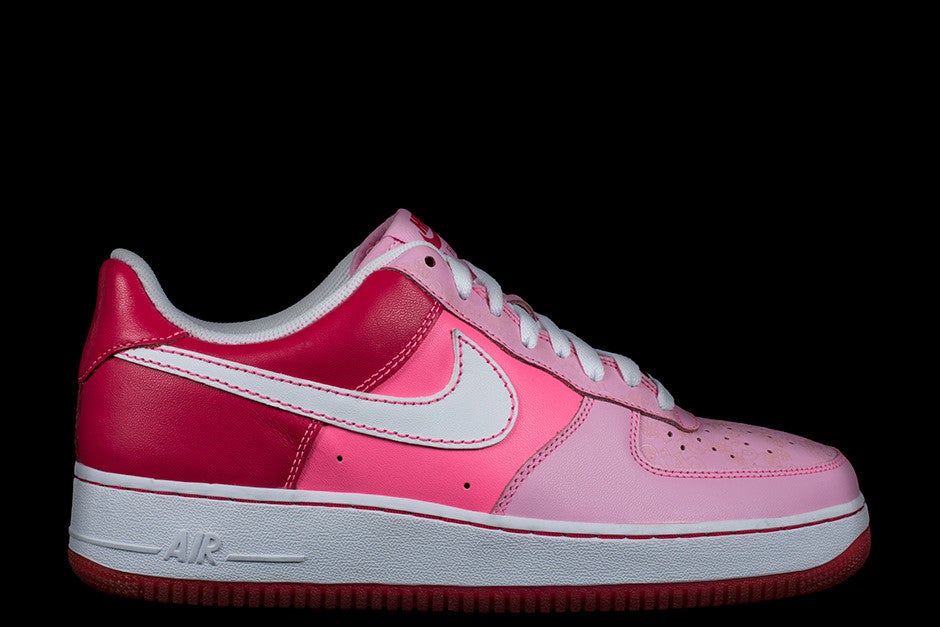 NIKE WOMENS AIR FORCE 1 '07