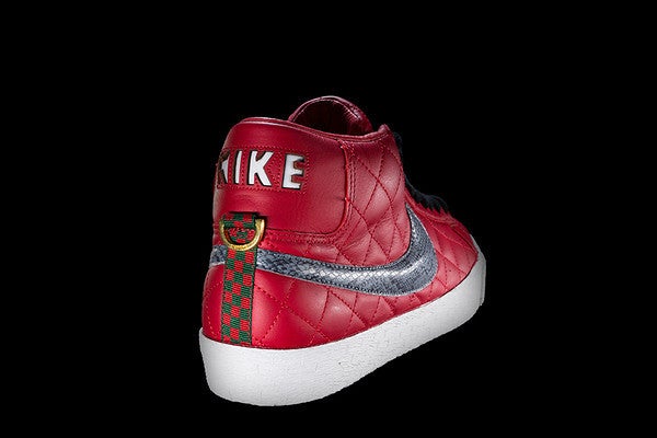 NIKE BLAZER SB SUPREME