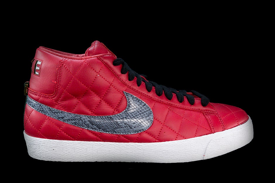 NIKE BLAZER SB SUPREME