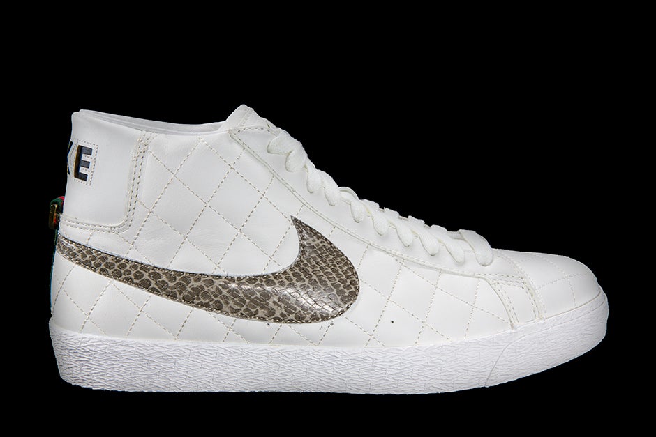 NIKE BLAZER SB SUPREME