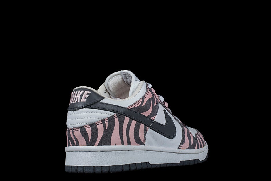 NIKE WOMENS NIKE DUNK LOW