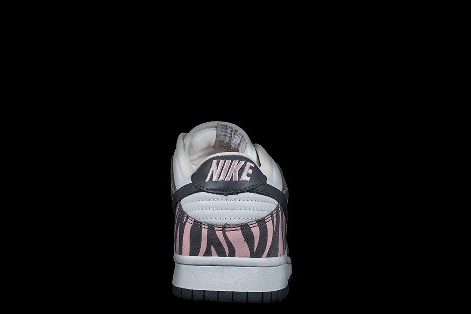 NIKE WOMENS NIKE DUNK LOW