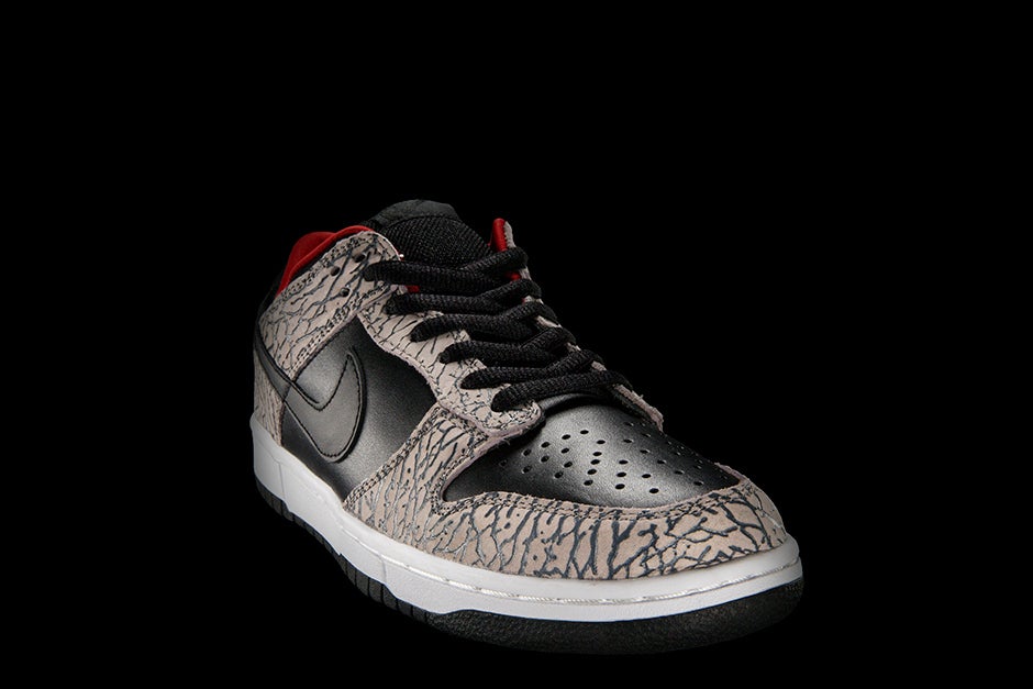 NIKE DUNK LOW PRO SB