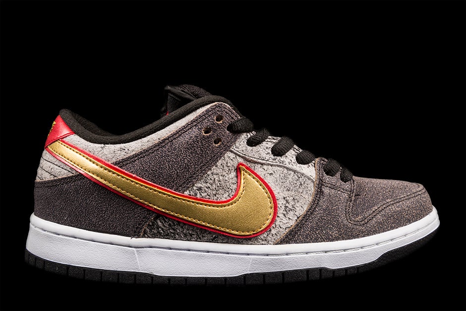 NIKE DUNK LOW PREMIUM SB QS