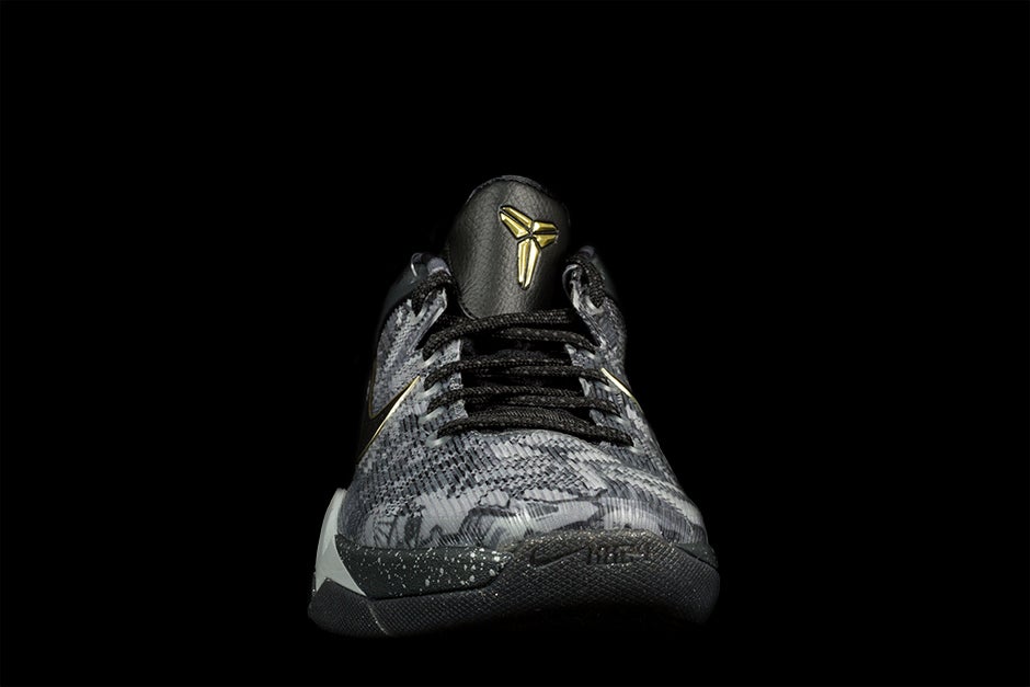 NIKE ZOOM KOBE VII SYSTEM PRELUDE