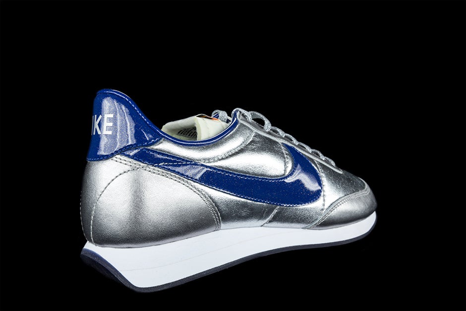 NIKE AIR TAILWIND NIGHT TRACK NRG