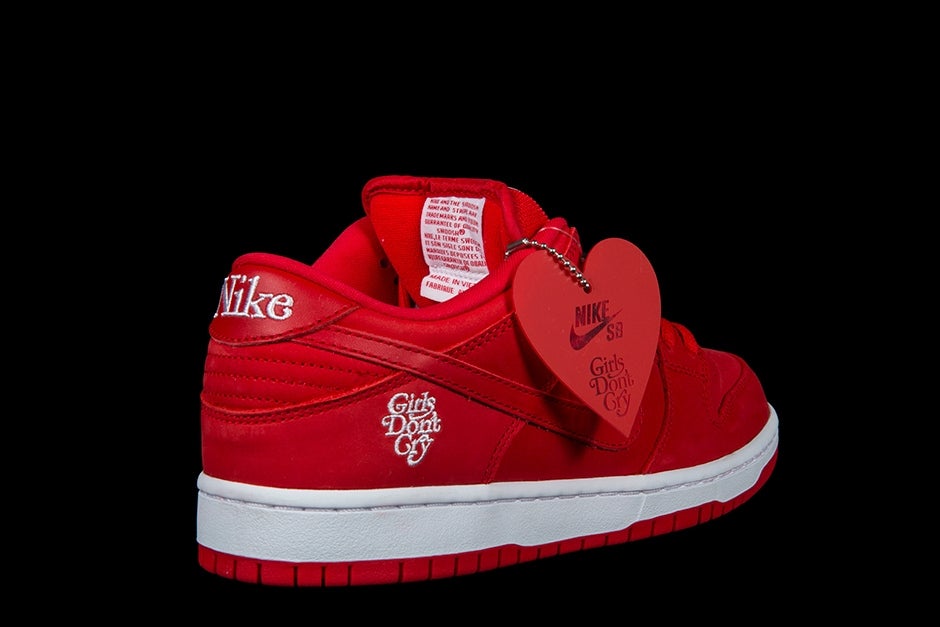 NIKE SB DUNK LOW PRO QS