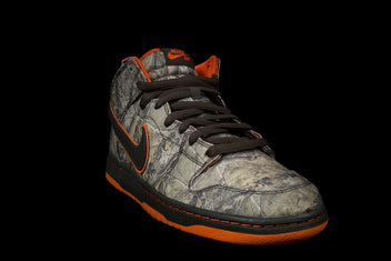 NIKE DUNK MID PREMIUM SB