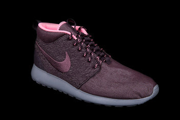 NIKE ROSHERUN MID QS