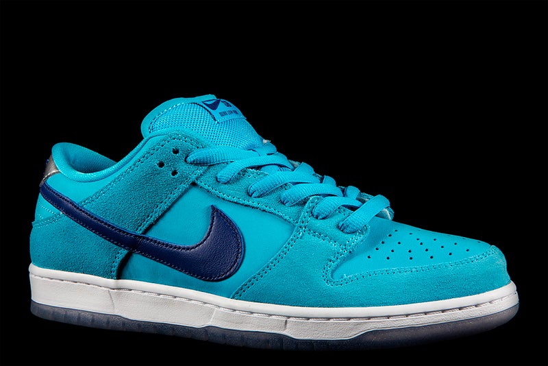 NIKE SB DUNK LOW PRO