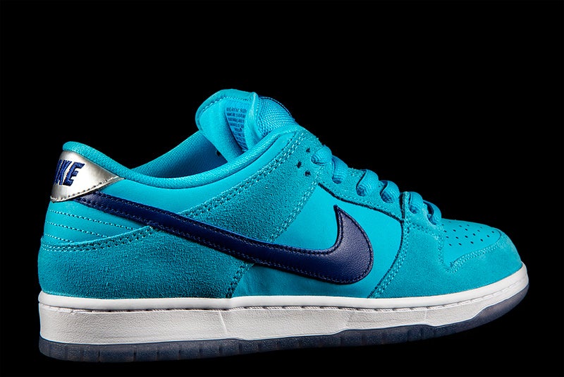 NIKE SB DUNK LOW PRO