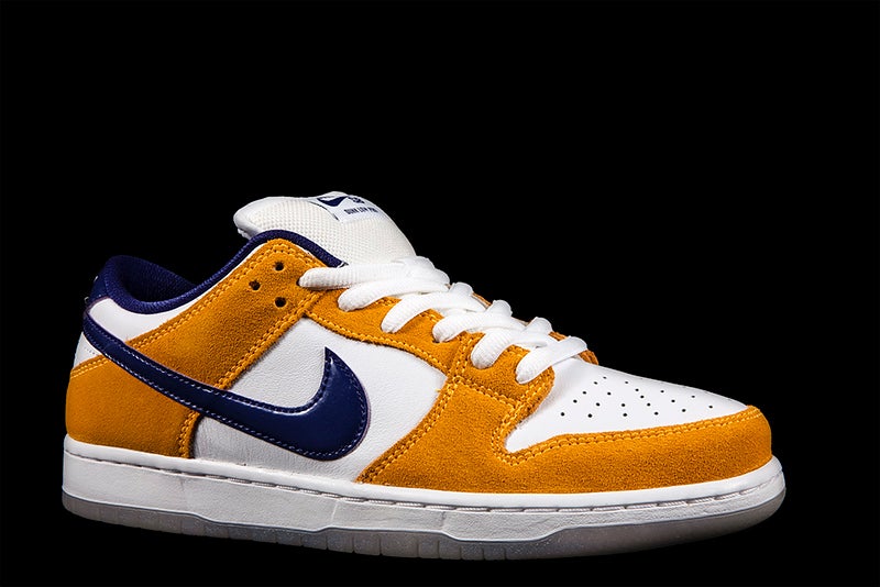 NIKE SB DUNK LOW PRO