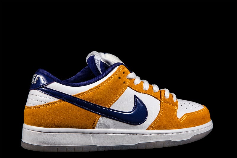 NIKE SB DUNK LOW PRO