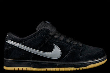 NIKE SB DUNK LOW PRO