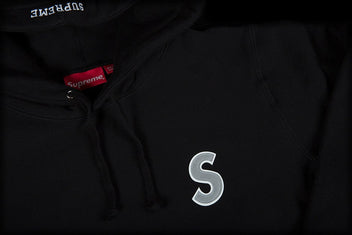 SUPREME HOODIE