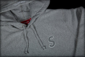 SUPREME HOODIE