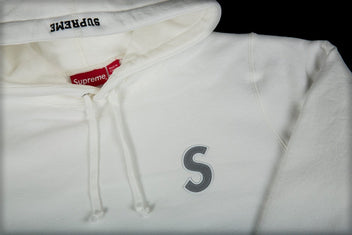 SUPREME HOODIE