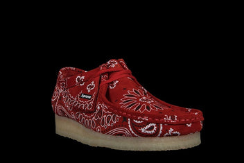 SUPREME X CLARKS ORGINALS BANDANA WALLABEE