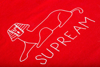 SUPREME T-SHIRT