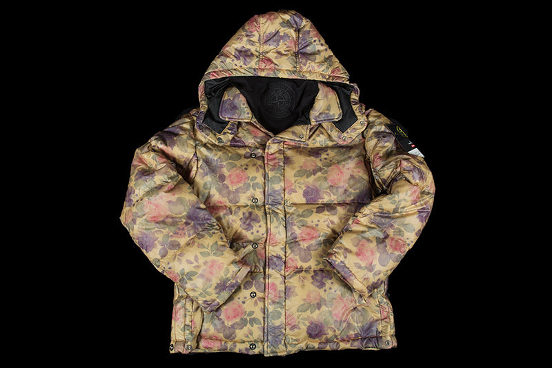 SUPREME STONE ISLAND LAMY COVER STAMPATO PUFFY JACKET