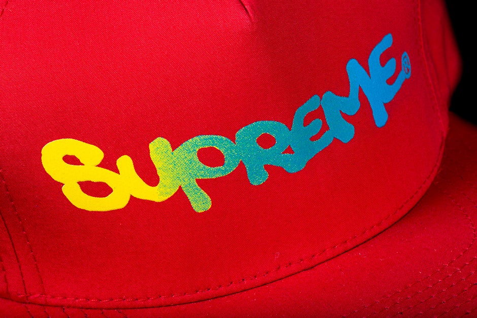 SUPREME SNAPBACK CAP