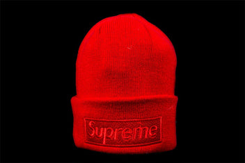 SUPREME BEANIE