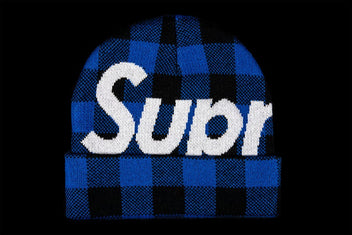 SUPREME BIG LOGO BEANIE