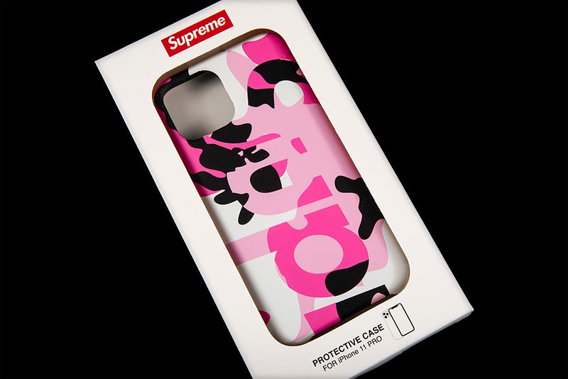 SUPREME iPhone 11 Pro case Camo FW20 Pink