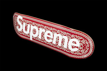 SUPREME CELTIC KNOT SKATEBOARD