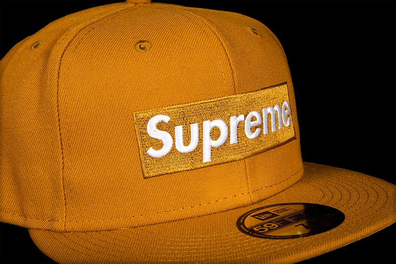 SUPREME X NEW ERA CHAMPIONS BOX LOGO