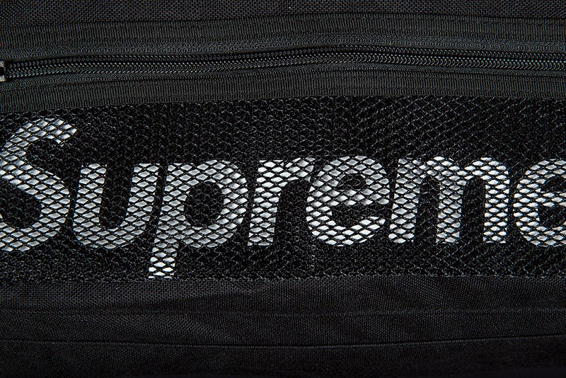 SUPREME DUFFLE BAG