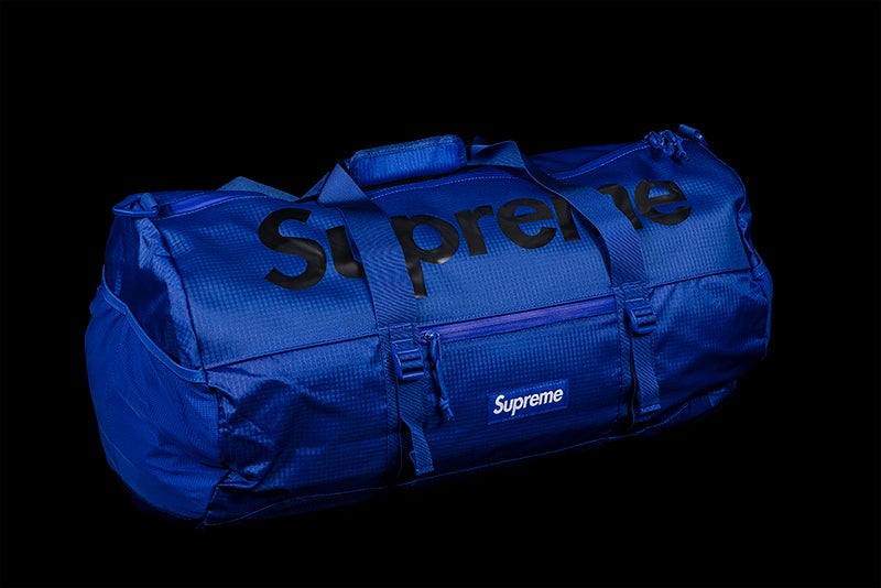 Buy Supreme Duffle Bag 'Red Camo' - SS21B10 RED CAMO