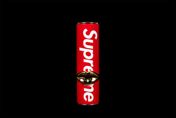 SUPREME LIPSTICK