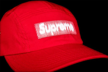 SUPREME REVERSED LABEL CAMP CAP